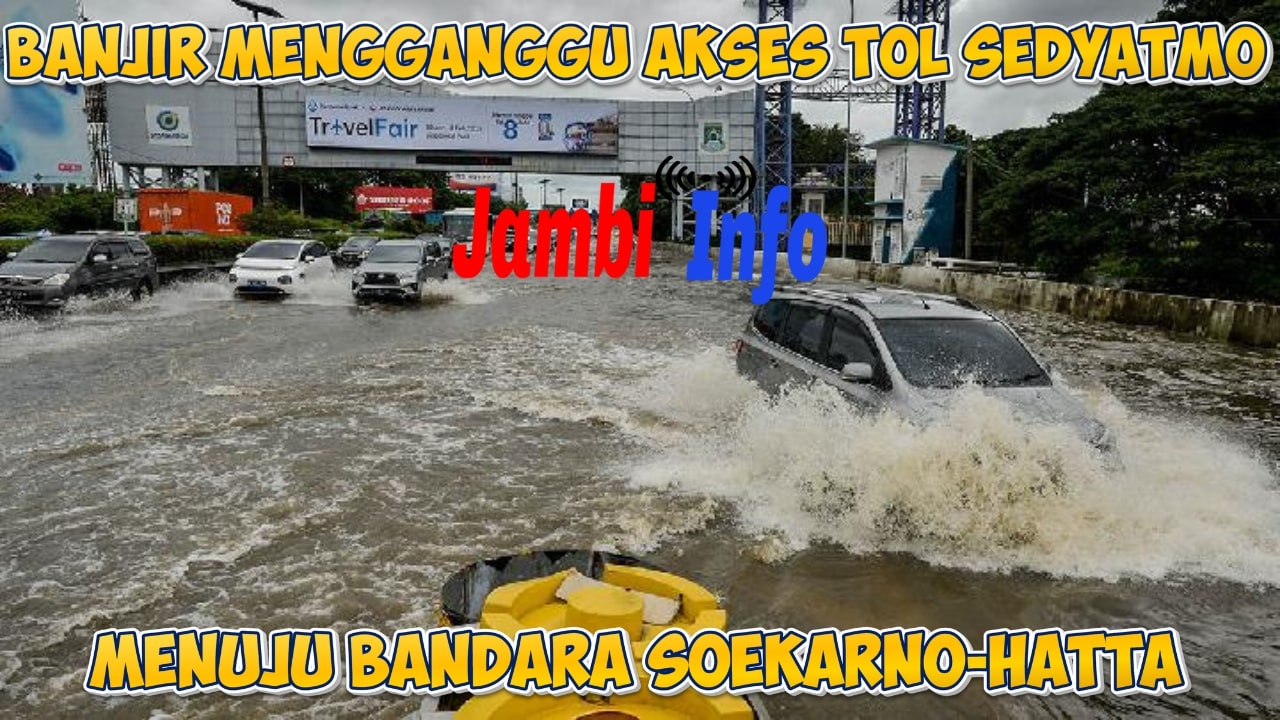 Banjir Mengganggu Akses Tol Sedyatmo Menuju Bandara Soekarno-Hatta